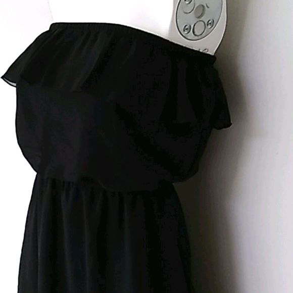 Pearl Black Strapless Dress. Size Small - Picture 4 of 8